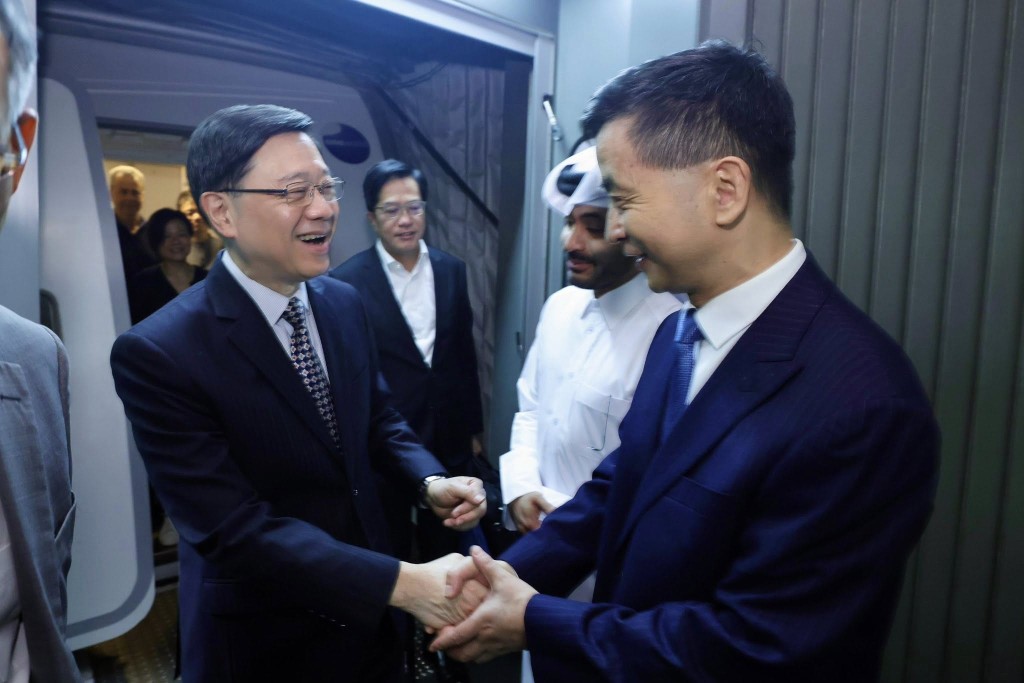 李家超率團訪卡塔爾及科威特。李家超Facebook圖片 李家超率團訪卡塔爾及科威特。李家超Facebook圖片