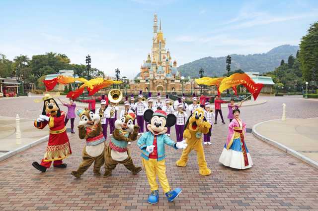 香港迪士尼樂園將於2026年1月30日至3月1日舉行「奇妙年年」馬年新春慶祝活動。迪士尼樂園圖片 香港迪士尼樂園將於2026年1月30日至3月1日舉行「奇妙年年」馬年新春慶祝活動。迪士尼樂園圖片