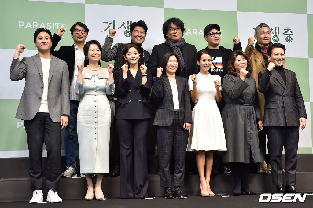 《上流寄生族》在今屆奧斯卡大放異彩。