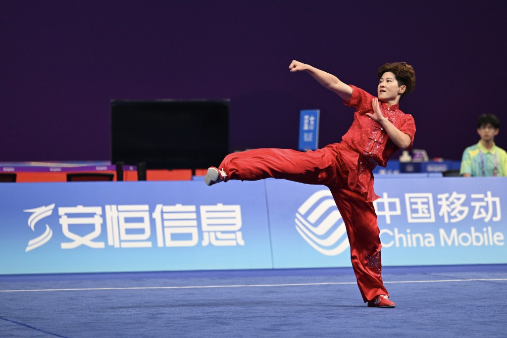 首次参加亚运的武术选手刘徐徐表现稳定。陈极彰摄