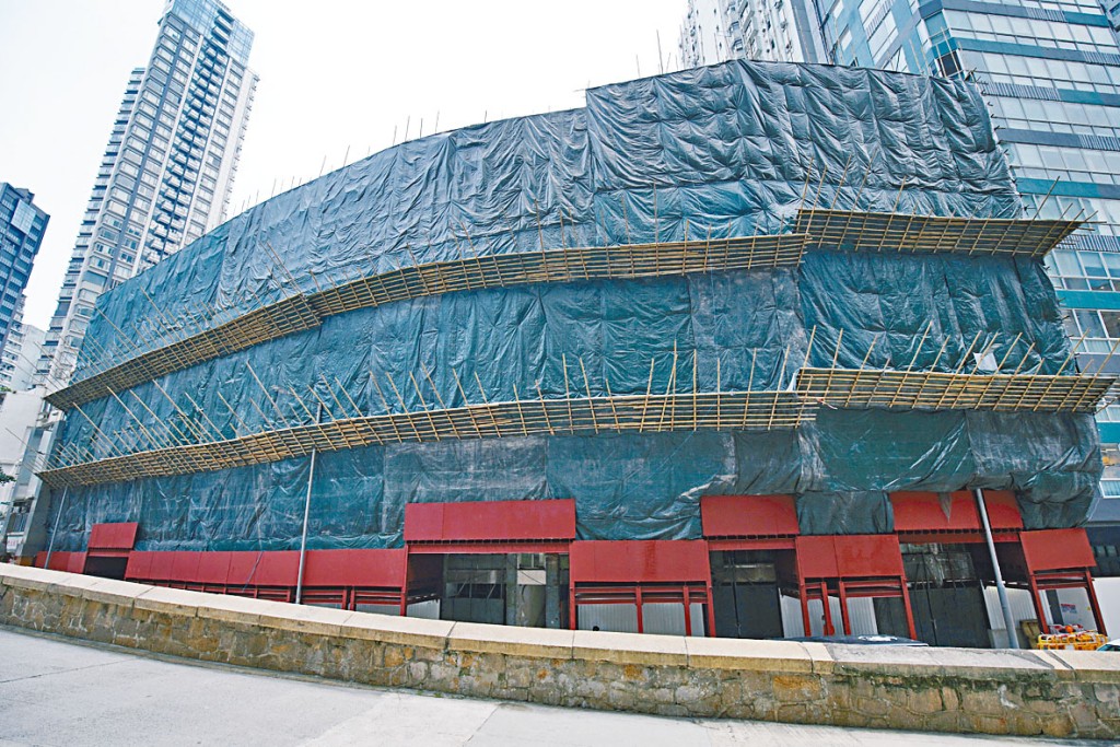 市建局皇后大道西/賢居里發展項目將於明日截標。