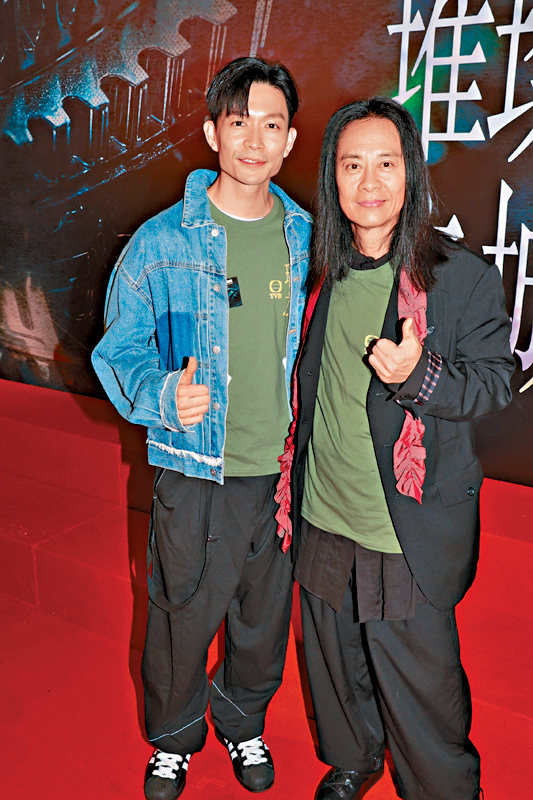 蔡一智（右）都覺得「企鵝人」把聲似周志康，但對方就拒透露有否參賽。