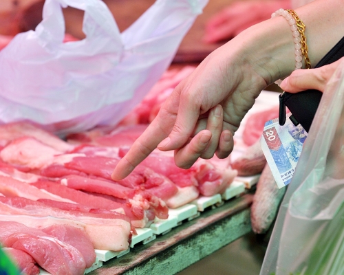 食環署表示,任何人士未有批簽而售賣冰鮮肉屬違法。資料圖片