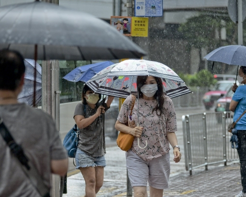 下星期多雲有雨。資料圖片