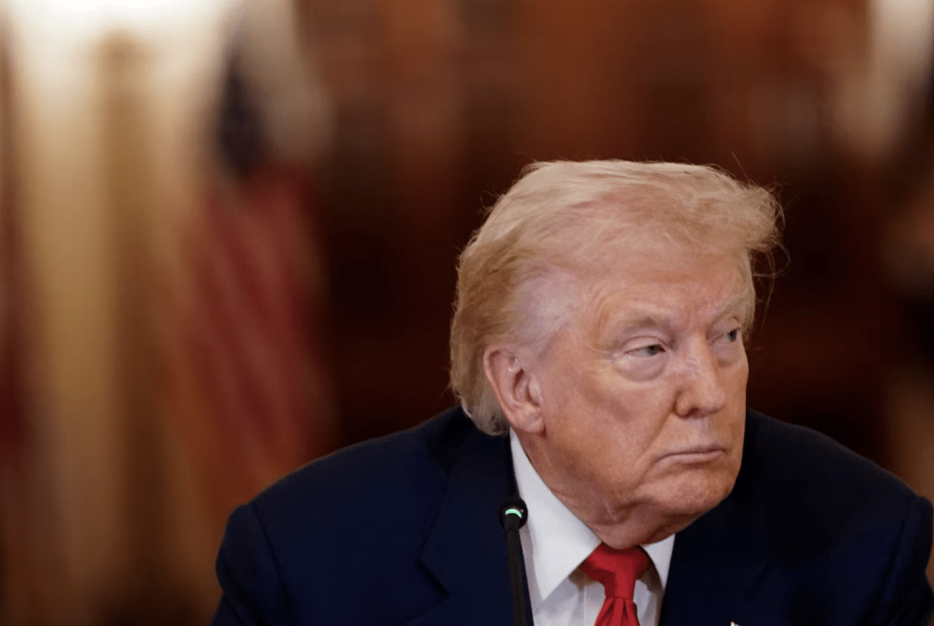 報道指，今次法官博斯伯格的裁決，是特朗普政府司法部在調查政治對手時遭遇的最新挫敗。路透社