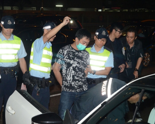 警方將男子拘捕。李子平攝