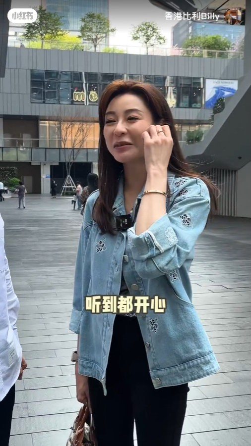 早前有網民在小紅書上發佈一段與陸詩韻飯敍的影片,當中她大爆當年選港姐內幕,又自揭目前感情狀況及擇偶標準。 早前有網民在小紅書上發佈一段與陸詩韻飯敍的影片,當中她大爆當年選港姐內幕,又自揭目前感情狀況及擇偶標準。