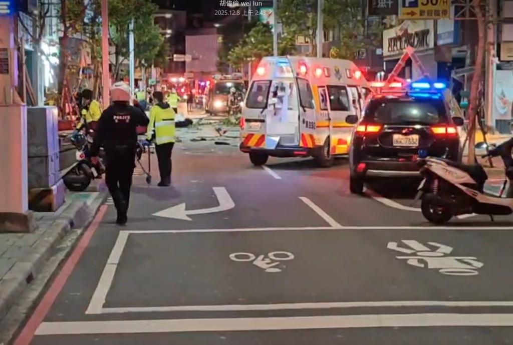 新北市板橋商圈凌晨有2間餐廳發生氣體爆炸造成5人輕傷。中時 新北市板橋商圈凌晨有2間餐廳發生氣體爆炸造成5人輕傷。中時