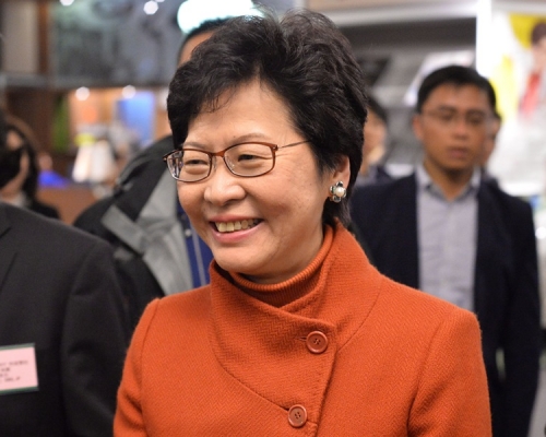 港大研究計劃認為,林鄭月娥仍然是起步艱難。
