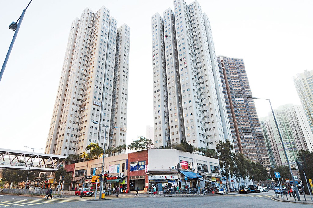 褔安花園2座高層D室,月初曾以660萬易手,但買家撻訂,日前以自由市場價660萬再度售出。
