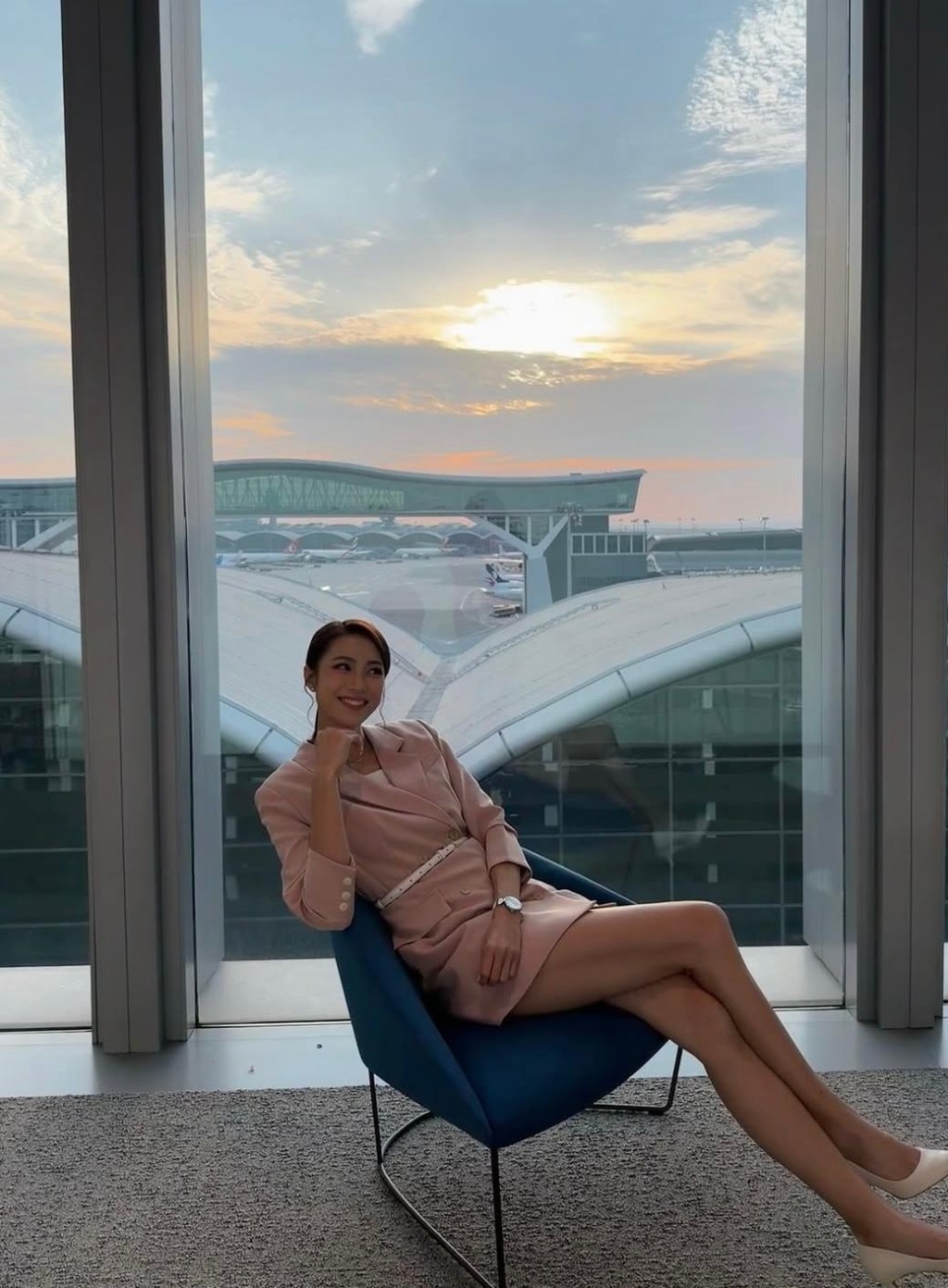 劉穎鏇拍《飛常日誌2》在機場控制區取景,她形容十分難得。 劉穎鏇拍《飛常日誌2》在機場控制區取景,她形容十分難得。