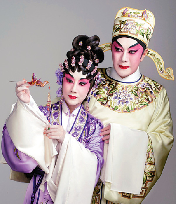 ■陳培甡與汪明荃的《紫釵記》，單看造型已夠吸引。
