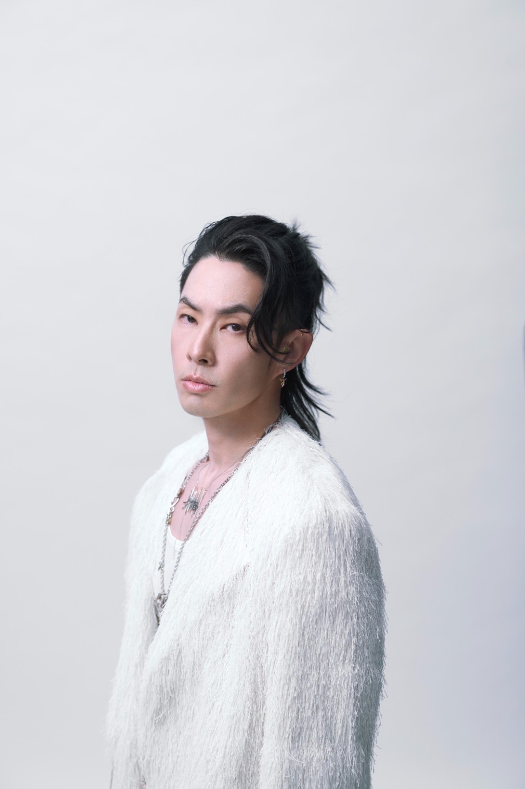 吳建豪在《F✦FOREVER恆星之城》演唱會空檔「跑通告」,一星期跑了25程。 吳建豪在《F✦FOREVER恆星之城》演唱會空檔「跑通告」,一星期跑了25程。