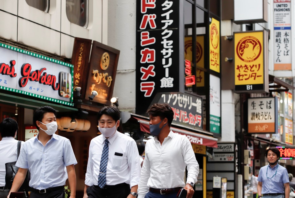 留日學生指，看到日本街頭不少人都有咳嗽的情況。路透社