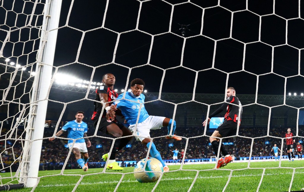 大衛拿尼斯助拿玻里先開紀錄。路透社