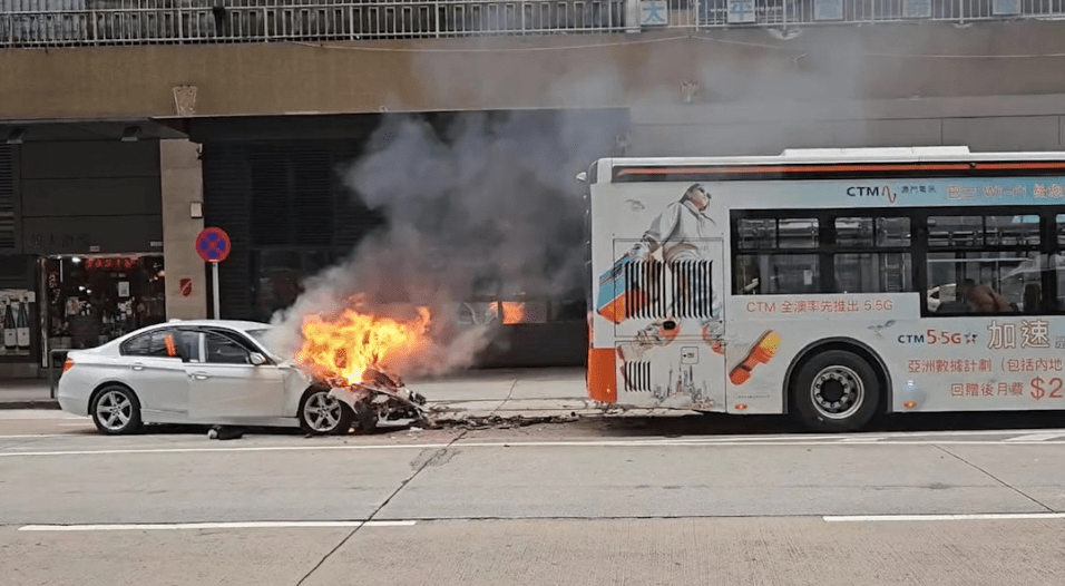 車禍發生在黑沙環八達新村對開的慕拉士大馬路。