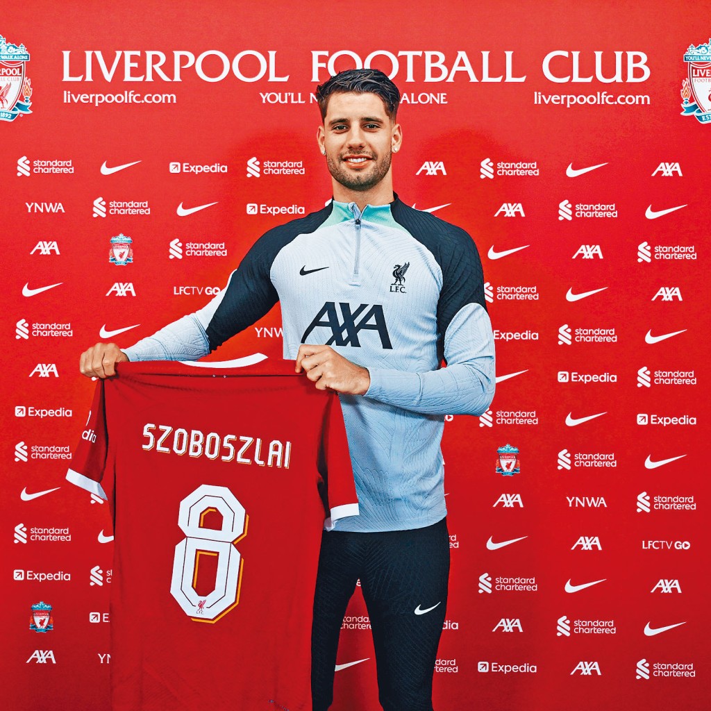 蘇保斯拉爾周日落實加盟紅軍，將披上充滿傳奇色彩的8號球衣。