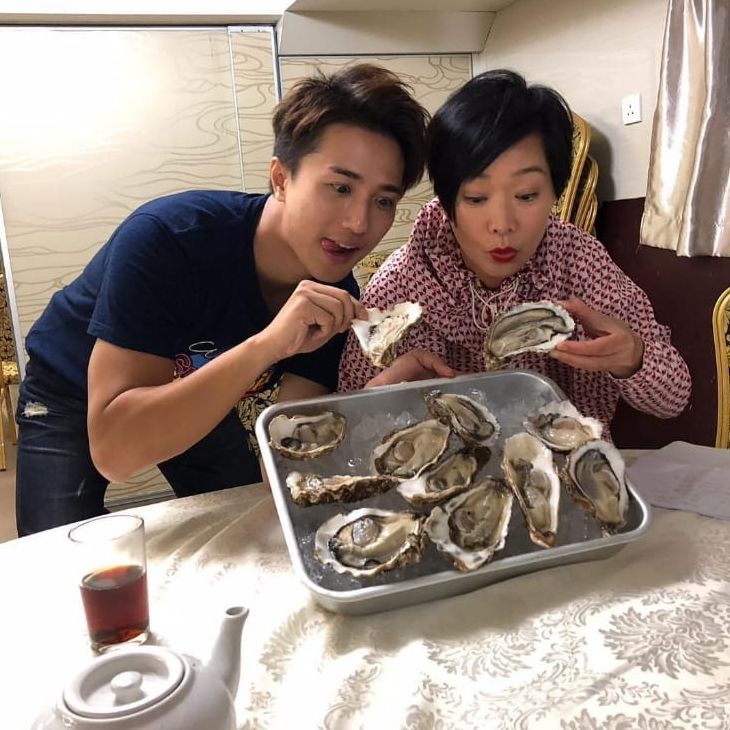 庭鋒喺《香港原味道》獲譚玉瑛讚賞。