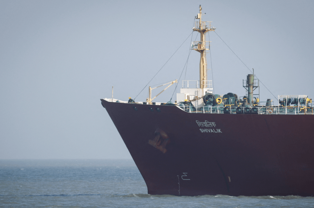 接受媒体访问时重申，伊朗战争可能很快会结束，到时霍峡「会自动重新开启」。但不知这是确切评估，还是他的晦气说话。路透社