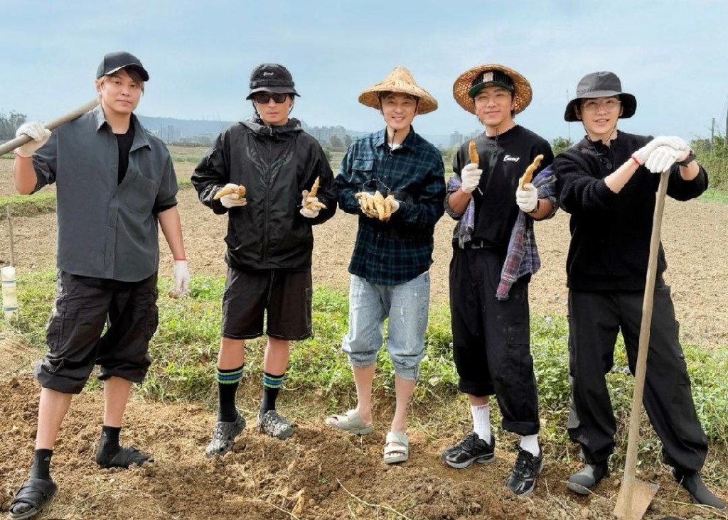 蕭景鴻是團體Energy的成員。