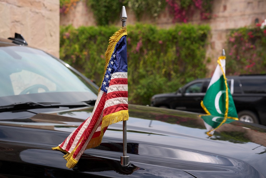 據報，美伊已進行首輪面對面會談，其中一個階段已經結束，目前正交換書面文本，以確認各項議題共識。路透社