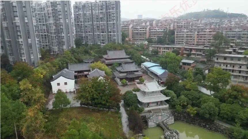 景区全景。 法拍平台