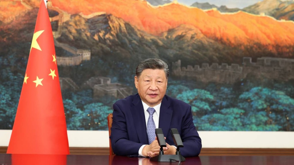 習近平主持29日召開的中共中央政治局會議，決定10月20日至23日在北京召開四中全會。新華社資料圖片