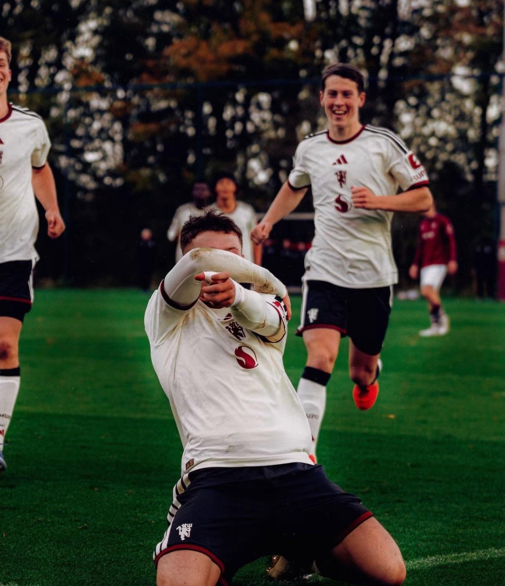 朗尼大仔卡爾領紅魔U18大勝般尼U18 6:0。卡爾Instagram圖片