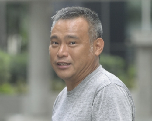 码头主管秦础成。资料图片