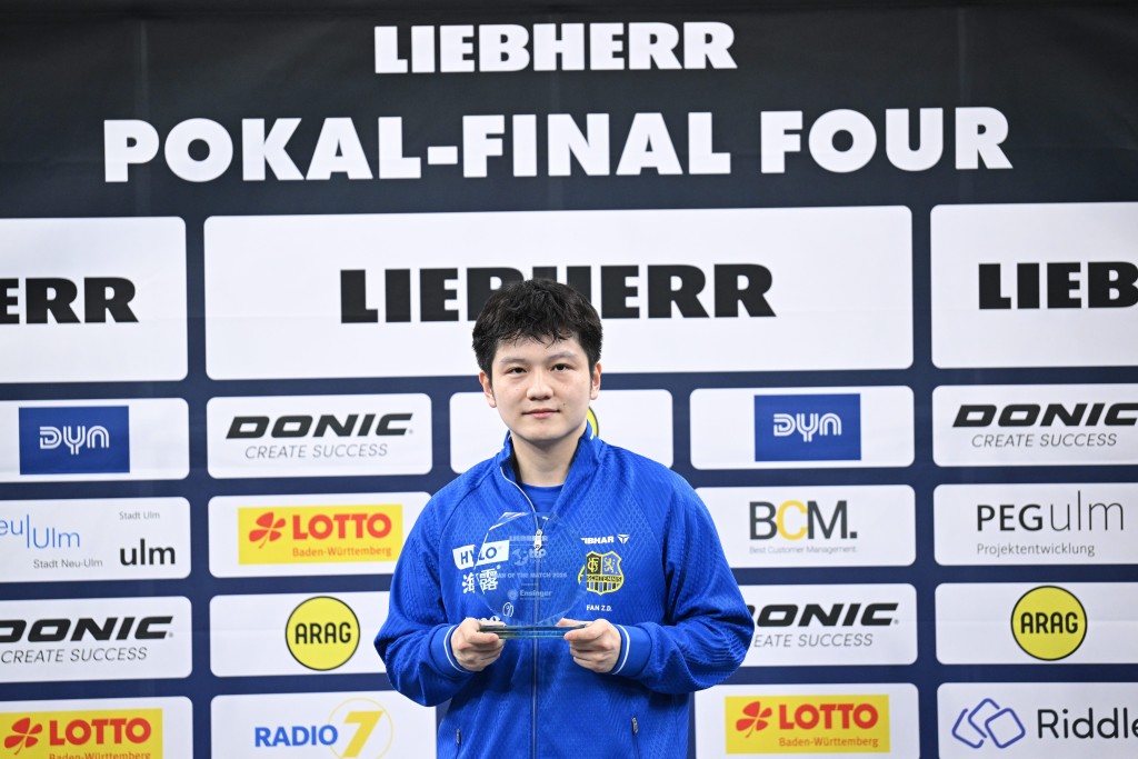 樊振東近日被踢爆於家鄉低調行善。 新華社