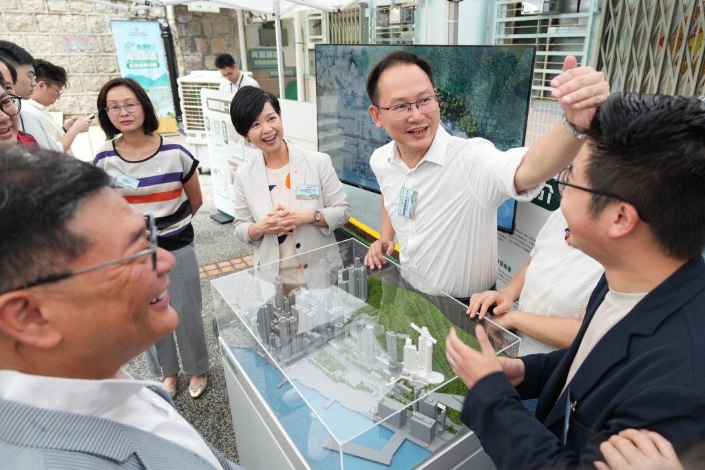 西環邨資訊館及「梯間拾趣」遊徑已正式啟用。何永賢FB圖片 西環邨資訊館及「梯間拾趣」遊徑已正式啟用。何永賢FB圖片