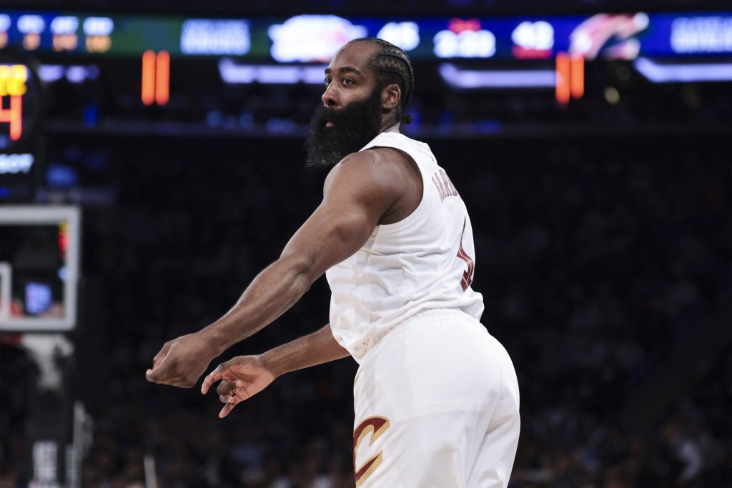 NBA騎士球星夏登非法藏械被捕，被指車內有無入槍套手槍。路透社