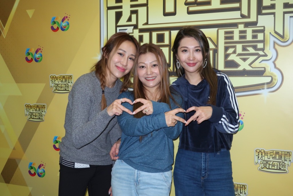 曹敏宝、李佳和支喾仪等今日（18日）齐齐为《万千星辉贺台庆》「大笪地好声音」项目排练。