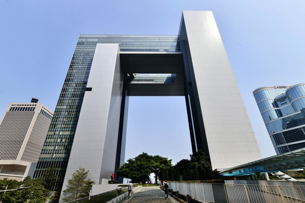 香港特區政府對中國人民銀行支持進一步深化內地與香港金融市場互聯互通的一系列措施表示歡迎。資料圖片