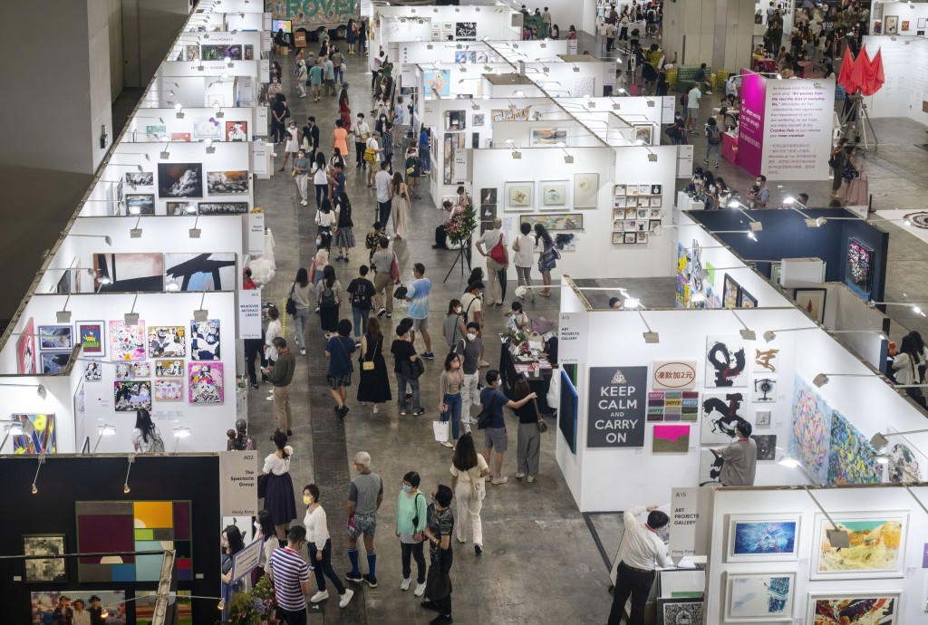 《Affordable Art Fair 2022》香港展會今年有超過六十家本地及國際藝廊參與。