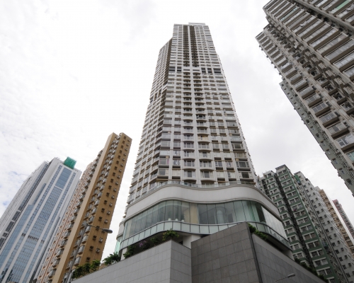 港濤軒兩房1618萬沽。