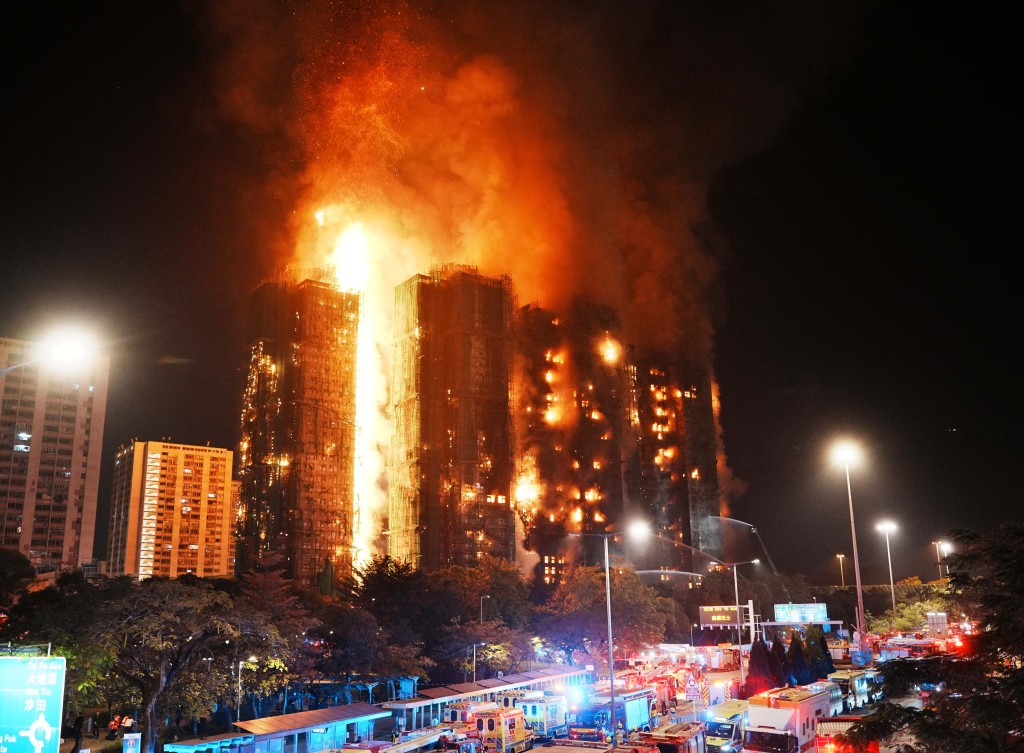 台灣有網民以大埔宏福苑五級火慘劇開玩笑,惹起眾怒。 台灣有網民以大埔宏福苑五級火慘劇開玩笑,惹起眾怒。