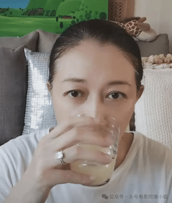 吳綺莉被指心事重重。