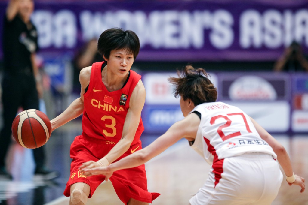 杨力维现效力于广东新彤盛队和中国国家女子篮球队。新华社