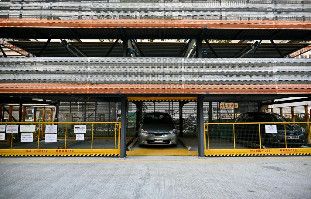 荃灣首個政府短期租約停車場自動泊車系統明起啟用。