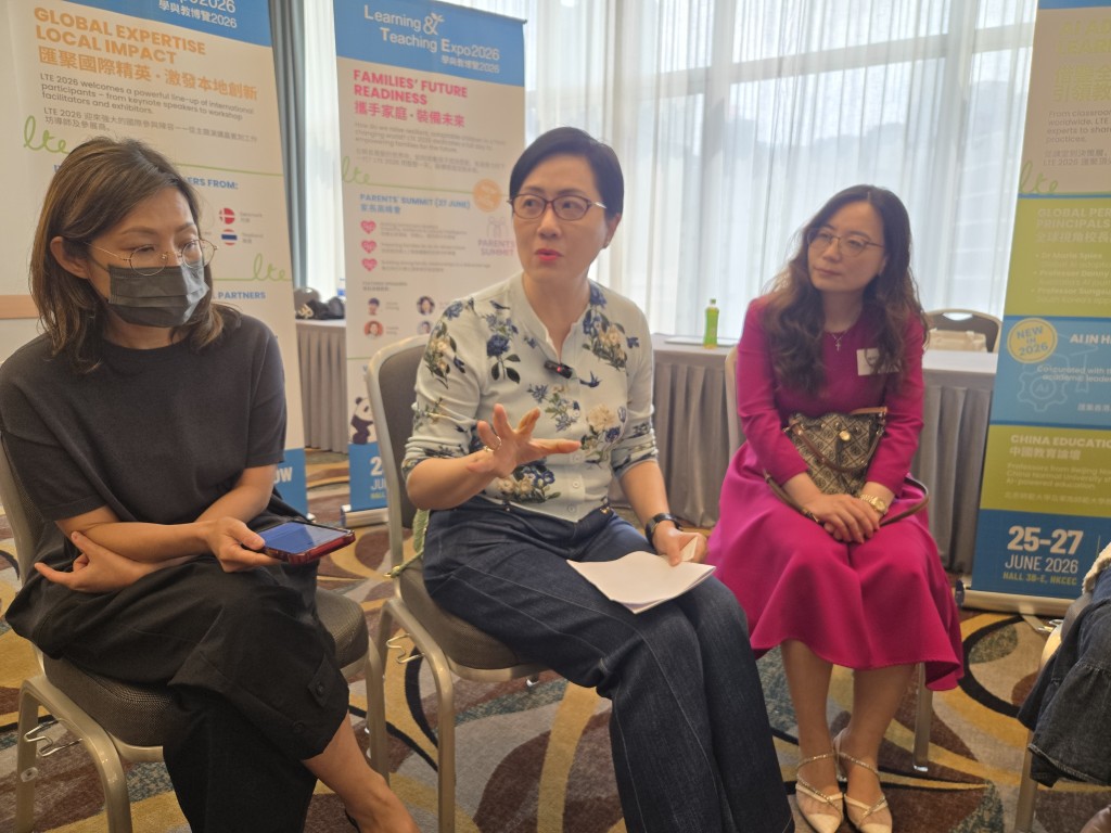 英華小學校長陳美娟(中)強調,科技不能取代親子關係。高俊謙攝 英華小學校長陳美娟(中)強調,科技不能取代親子關係。高俊謙攝