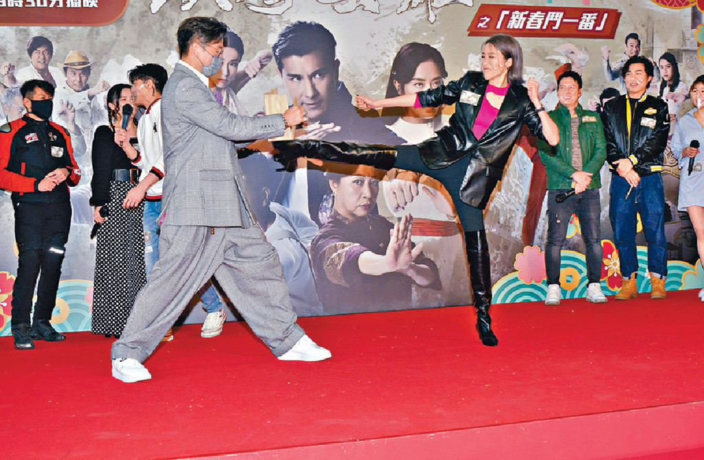 ■姚子羚与陈山聪过番两招。