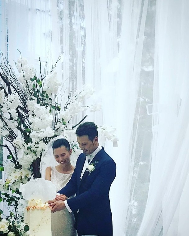 Julio於2019年迎娶細14年的教師女友Karen,被好友在社交網曝光婚禮現場照片。 Julio於2019年迎娶細14年的教師女友Karen,被好友在社交網曝光婚禮現場照片。