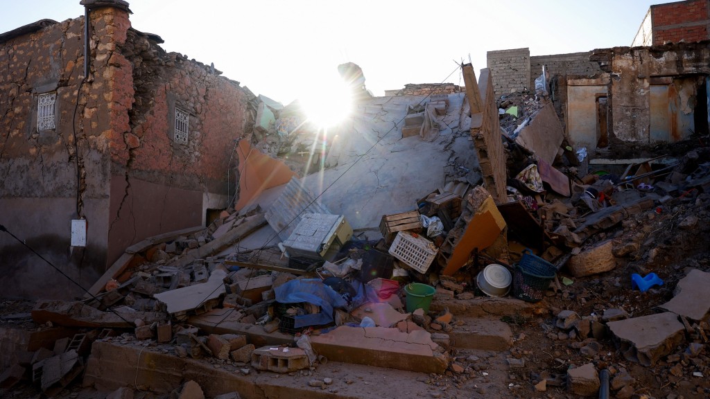摩洛哥馬拉喀什附近山村穆萊卜拉欣（Moulay Brahim）建築物受損。 路透社