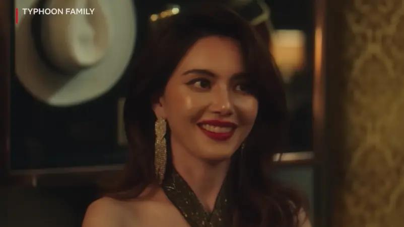 Mai最近有份演李俊昊主演的《颱風商社》。 Mai最近有份演李俊昊主演的《颱風商社》。