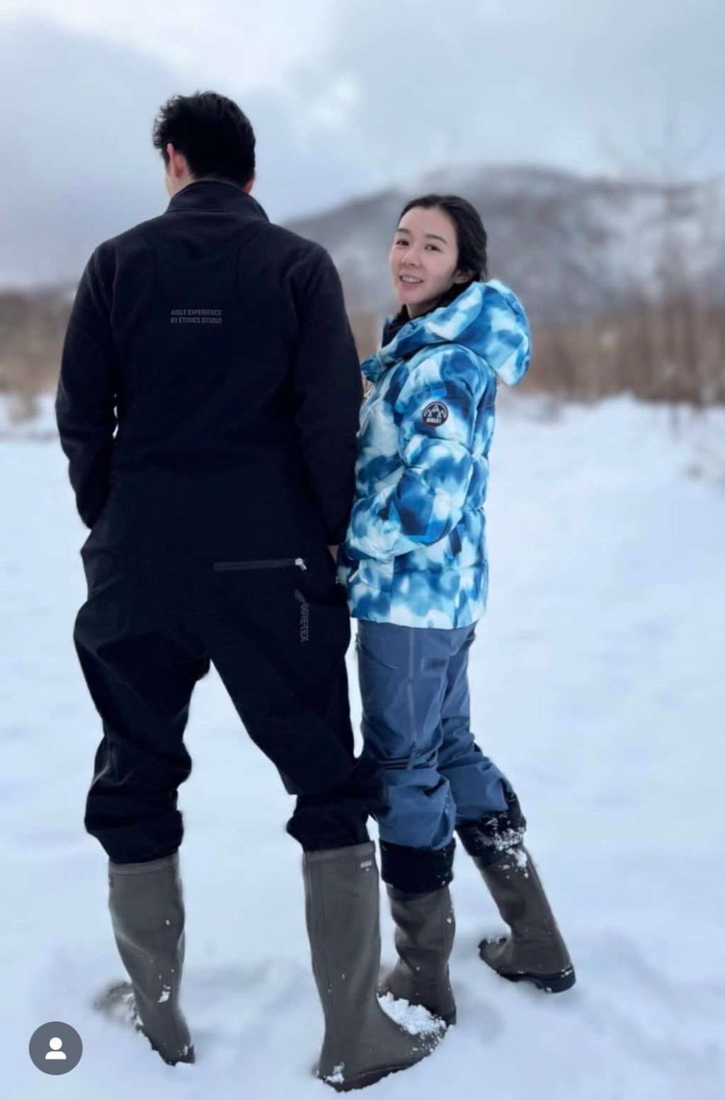 Louisa留言︰「感恩能在一起的這份簡單的禮物。」