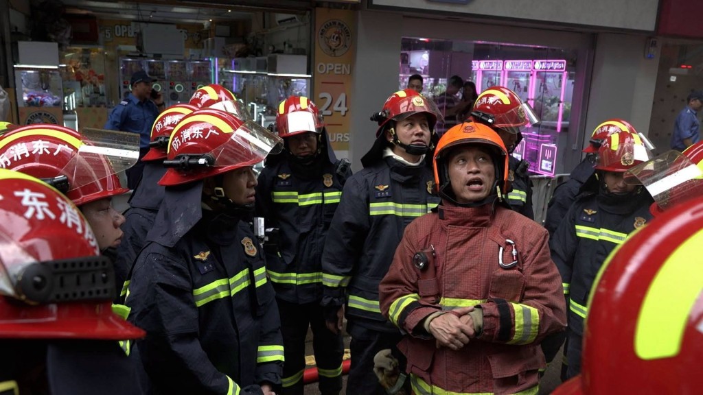 廣東省消防救援總隊及澳門消防局早前派員來港,參與於8月24至28日進行、為期5天的「粵港澳三地跨境滅火救援交流培訓」。 廣東省消防救援總隊及澳門消防局早前派員來港,參與於8月24至28日進行、為期5天的「粵港澳三地跨境滅火救援交流培訓」。