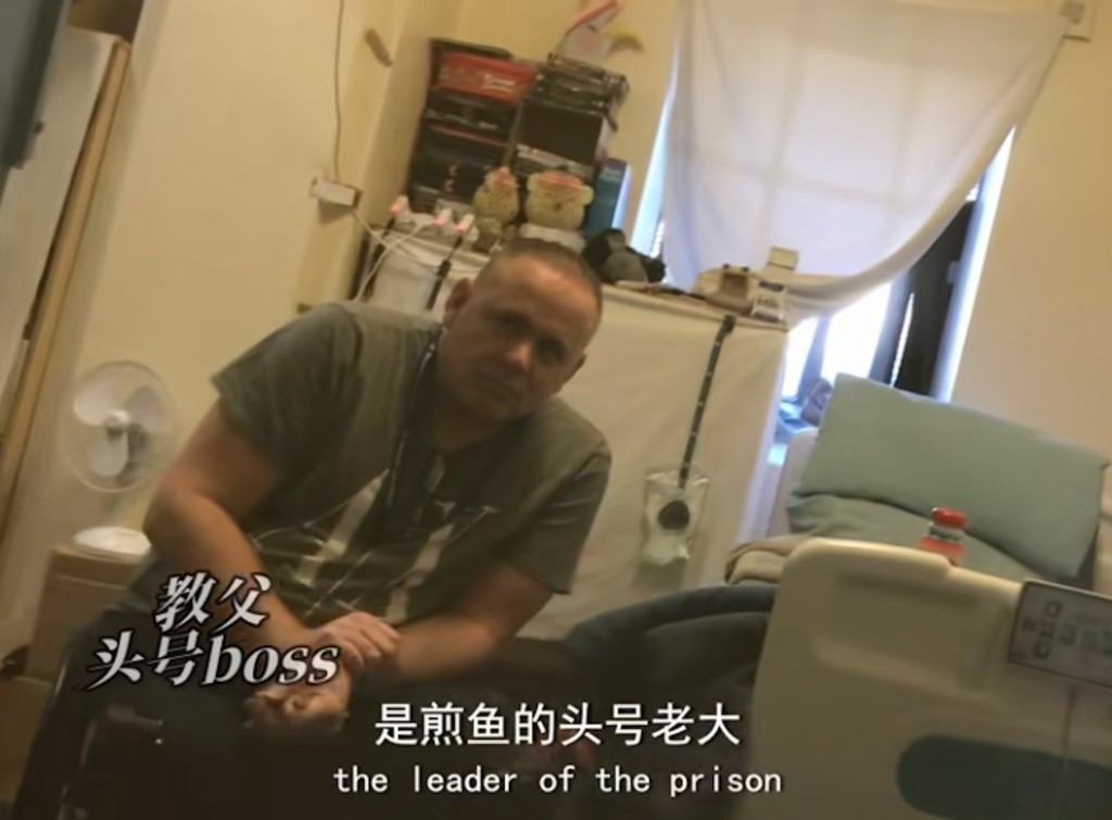 涉事博主因記錄英國監獄生活爆紅。抖音@李賓遜漂流記 涉事博主因記錄英國監獄生活爆紅。抖音@李賓遜漂流記