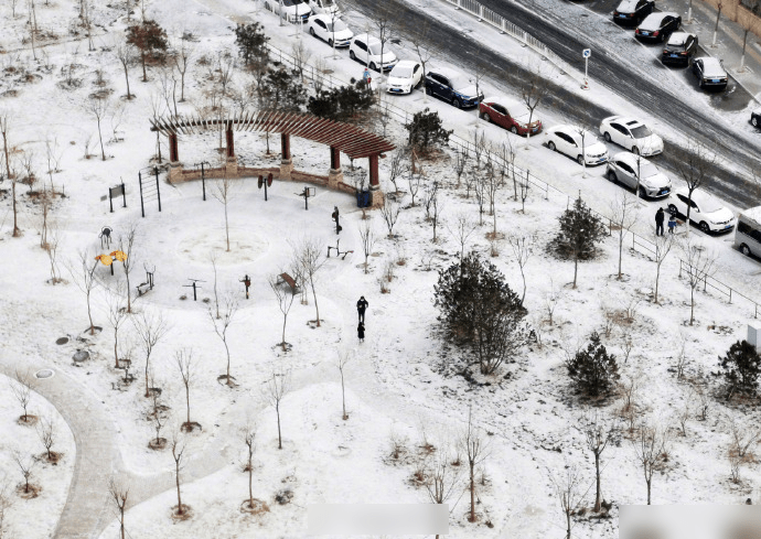 內地多地發生雨雪天氣。（微博）