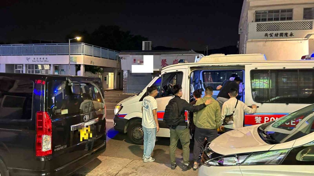 警方拘捕45人。警方圖片